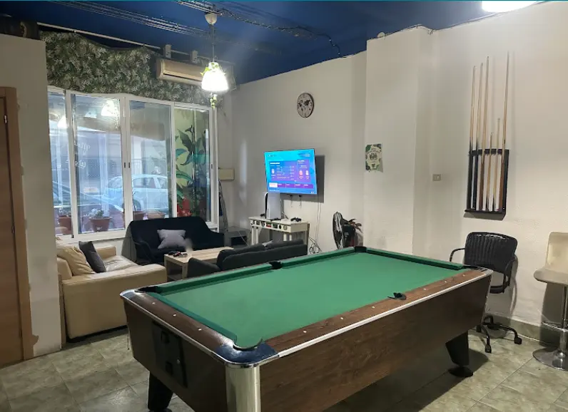interior-avenida-33